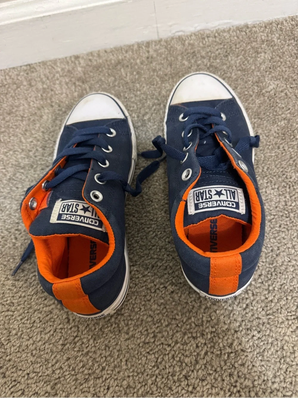 Kids Converse Low-Top Size 2